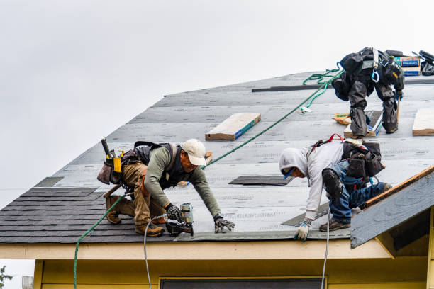 Professional Gutter Installation technician working in Riddlesburg, PA